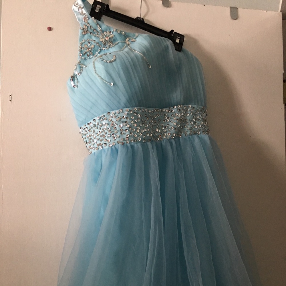 Light blue formal dress⬇️PRICE DROP⬇️